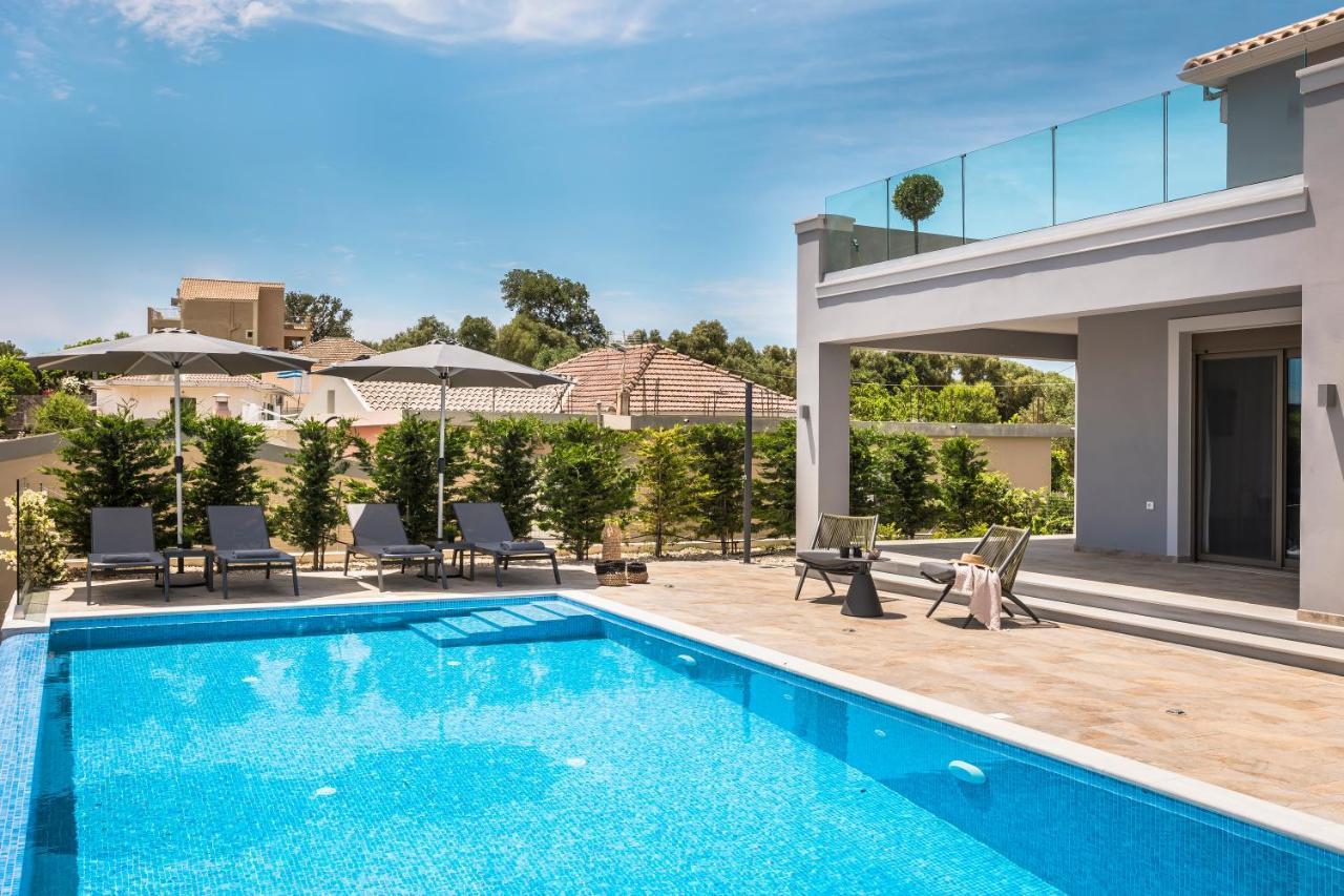 Anthelia Villa Livathos  エクステリア 写真